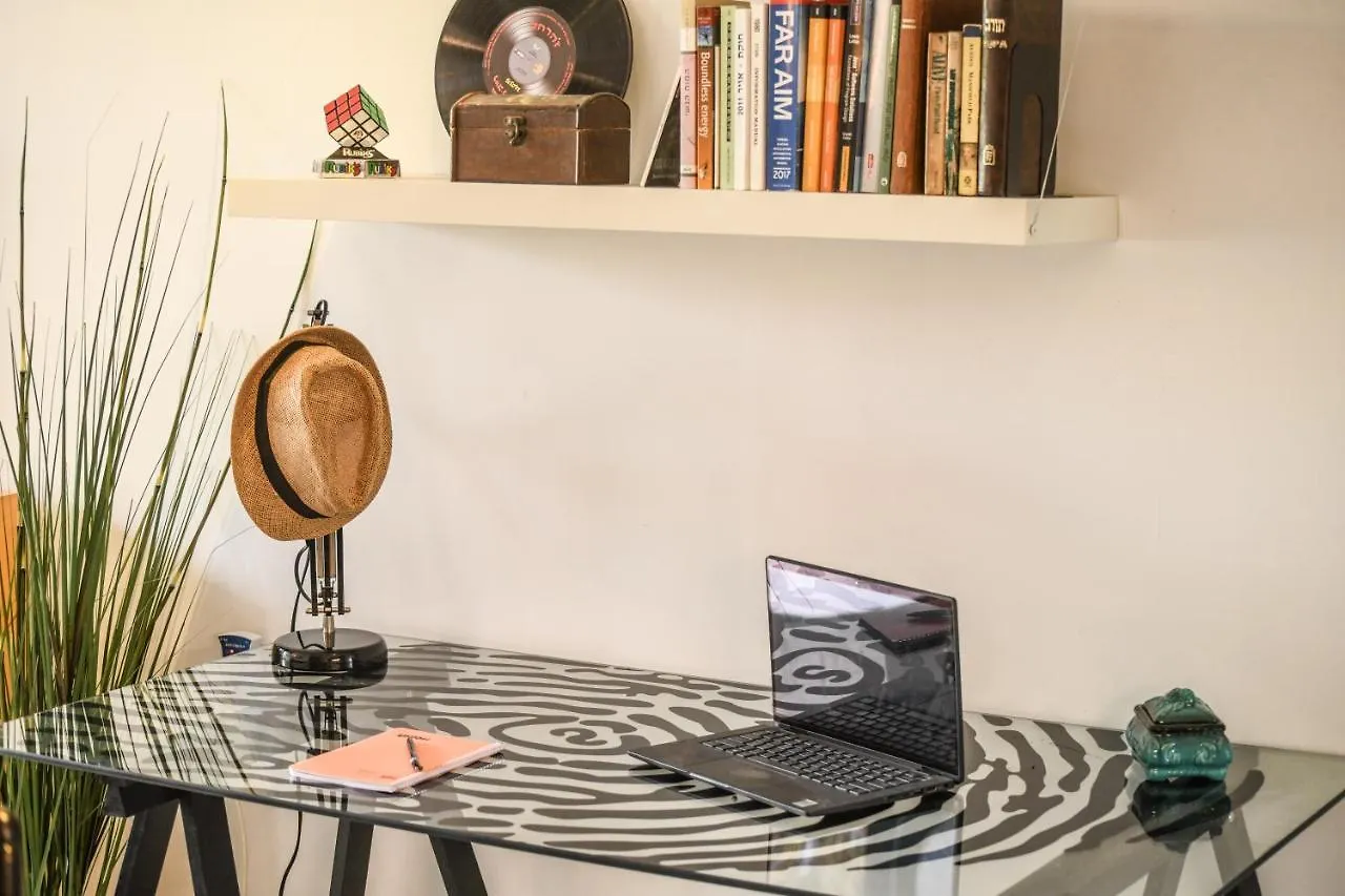 Bright & Modern Apartment In Haifa Down Town By Sea N' Rent ישראל