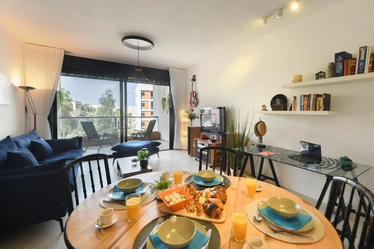 Bright & Modern Apartment In Haifa Down Town By Sea N' Rent